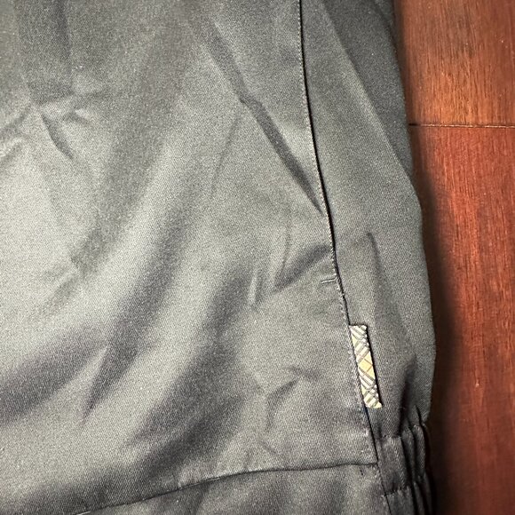 Burberry Nova Check Lined Bomber Jacket – Black Medium 8.5/10 Condition - Picture 4 of 12